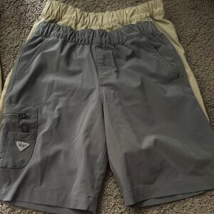 Columbia Gray and Tan Athletic Shorts Lightweight Quick-Dry